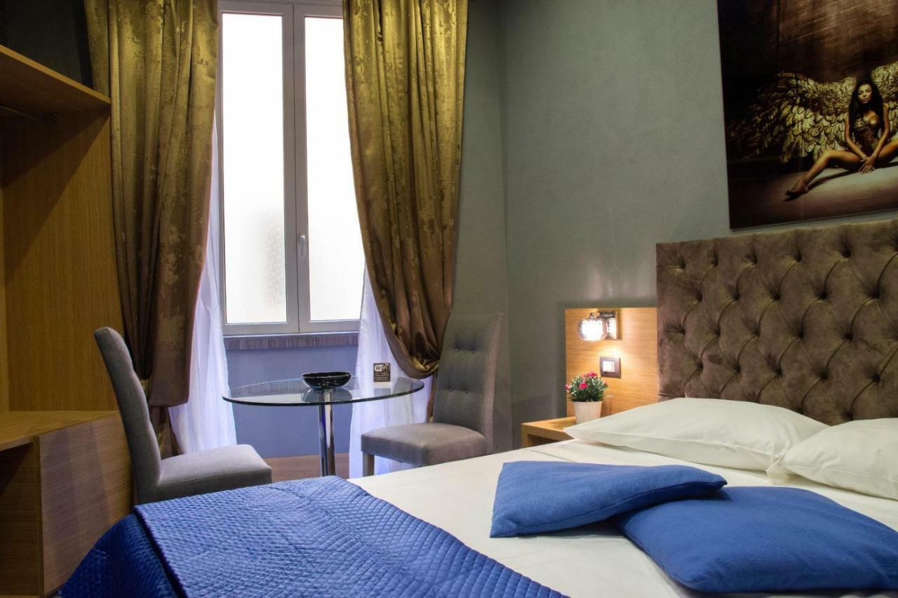 Umberto I° & Guest house Naples